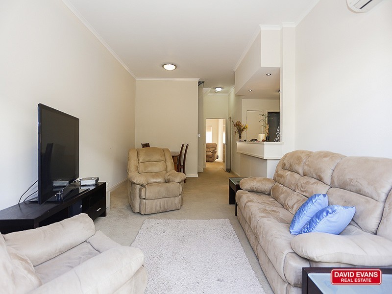 284 Ocean Keys Blvd, Clarkson WA 6030