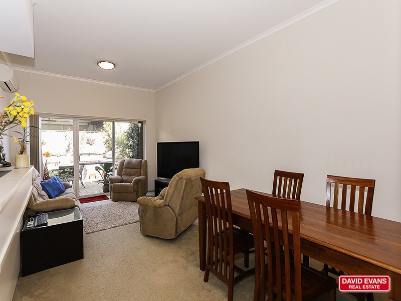 284 Ocean Keys Blvd, Clarkson WA 6030