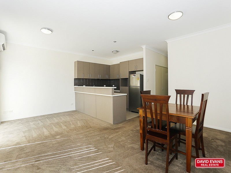 33/10 Pavonia Link, Clarkson WA 6030