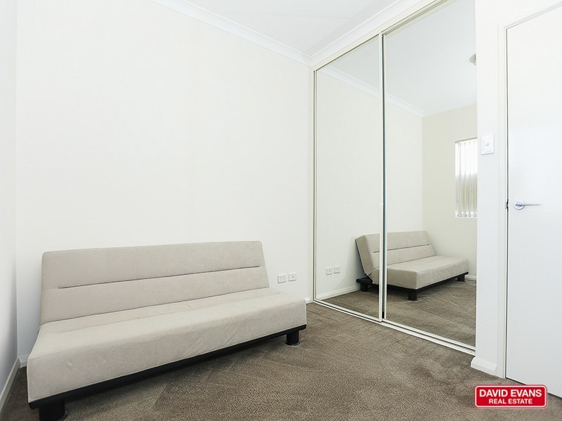 33/10 Pavonia Link, Clarkson WA 6030