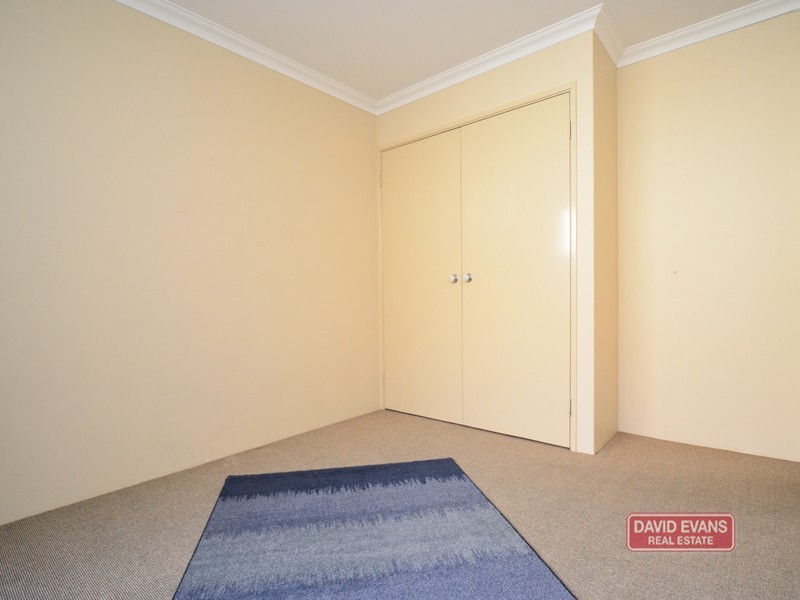 19 Jindare Loop, Carramar WA 6031