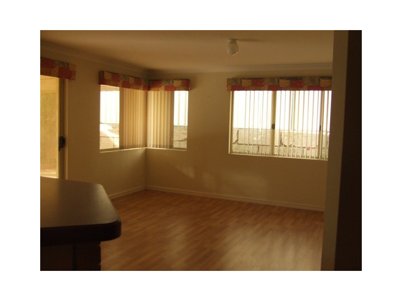 14 Voltaire Crescent, Ridgewood WA 6030