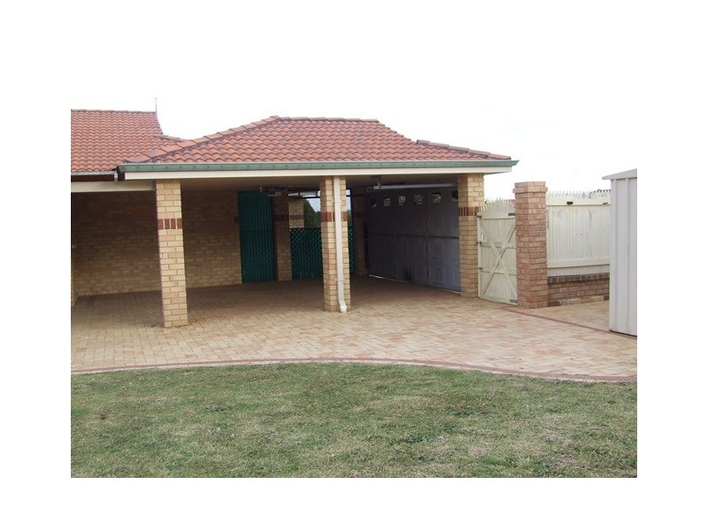 14 Voltaire Crescent, Ridgewood WA 6030