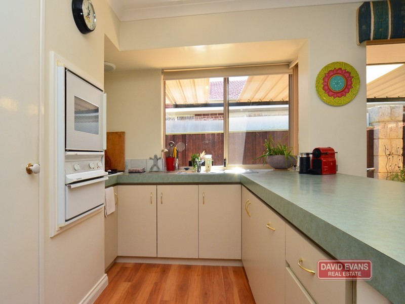 26 Rothesay Heights, Mindarie WA 6030