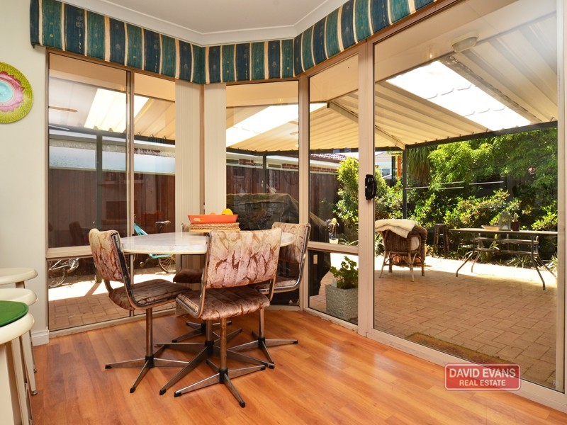 26 Rothesay Heights, Mindarie WA 6030