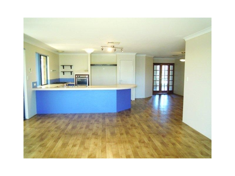 21 Maltara Loop, Quinns Rocks WA 6030