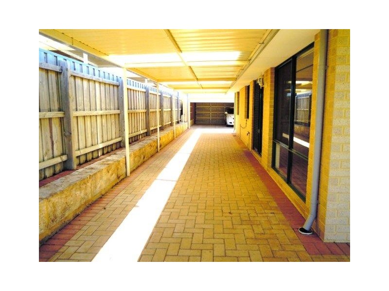 21 Maltara Loop, Quinns Rocks WA 6030