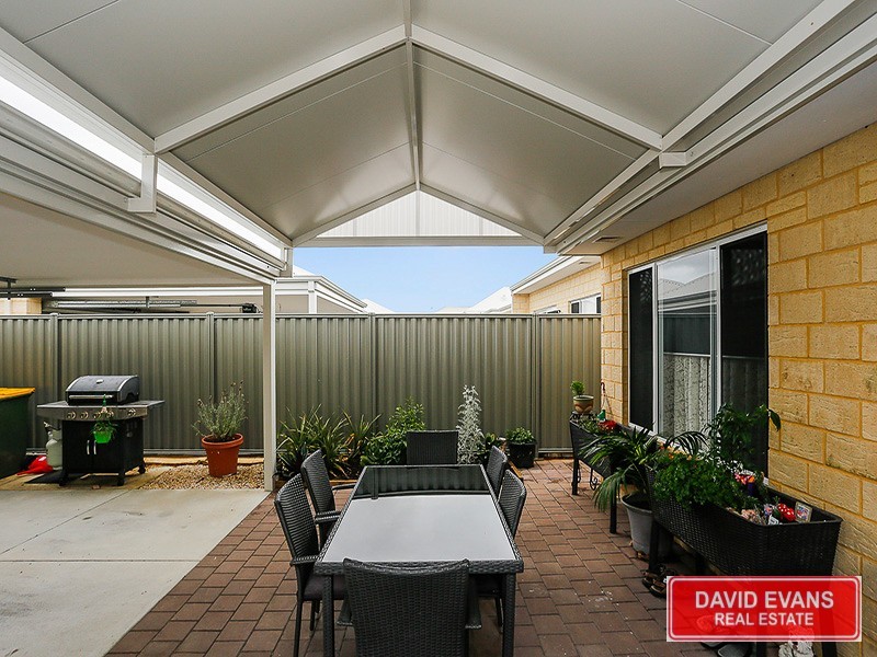 28 Santapola Approach, Alkimos WA 6038