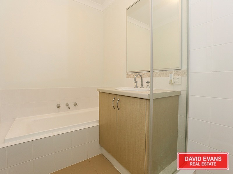 28 Santapola Approach, Alkimos WA 6038