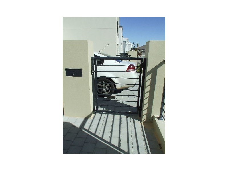 12 Kitson Turn, Clarkson WA 6030