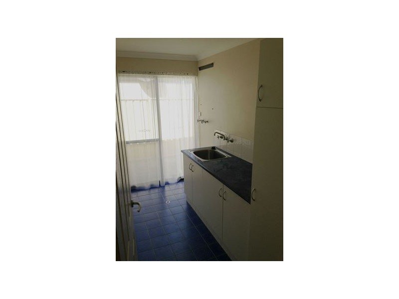 2 Trumpeter Parade, Yanchep WA 6035