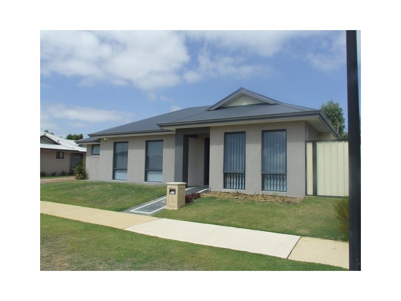 49 Oakpark Green, Clarkson WA 6030