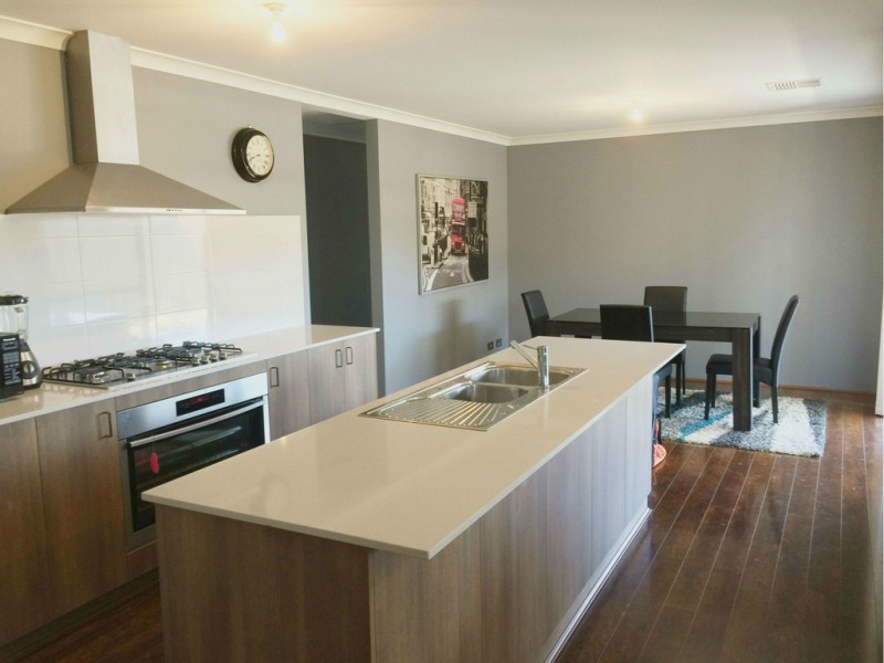 9 Danbulla Loop, Yanchep WA 6035