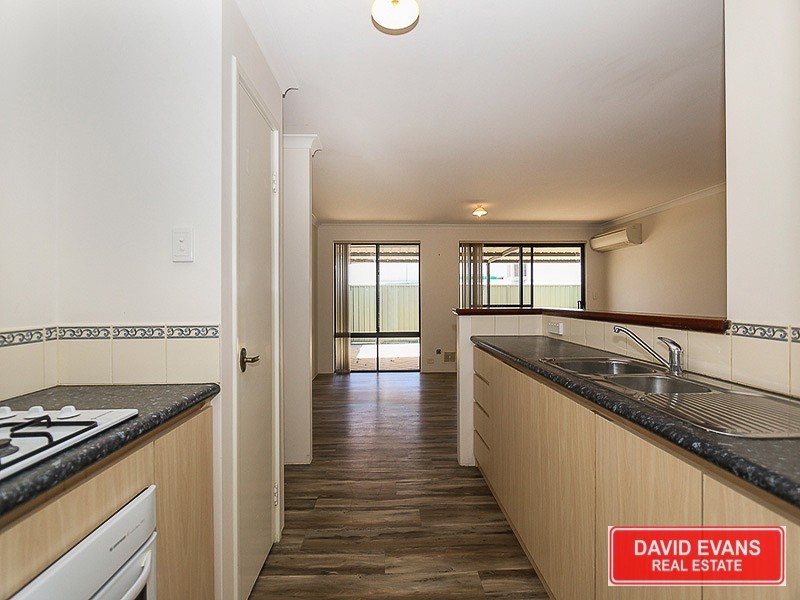 25 Adelong Circuit, Merriwa WA 6030