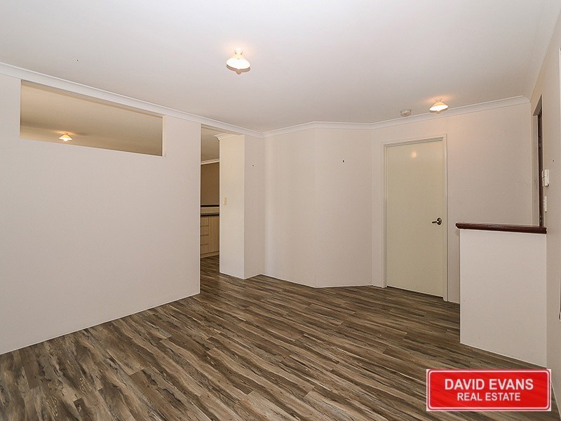 25 Adelong Circuit, Merriwa WA 6030