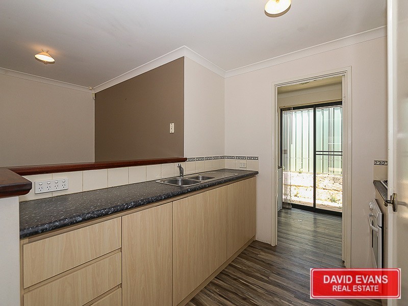 25 Adelong Circuit, Merriwa WA 6030