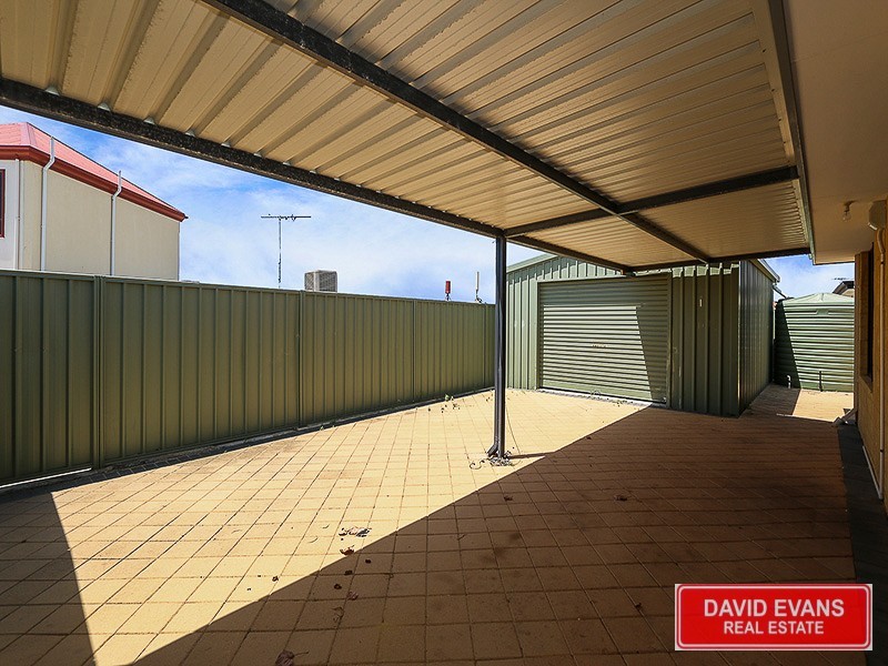 25 Adelong Circuit, Merriwa WA 6030