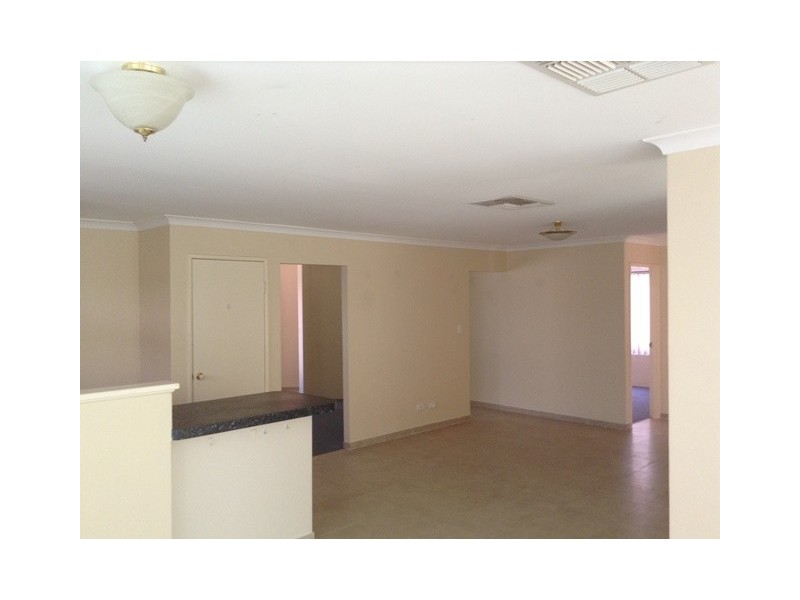 34 Lithgow Drive, Clarkson WA 6030