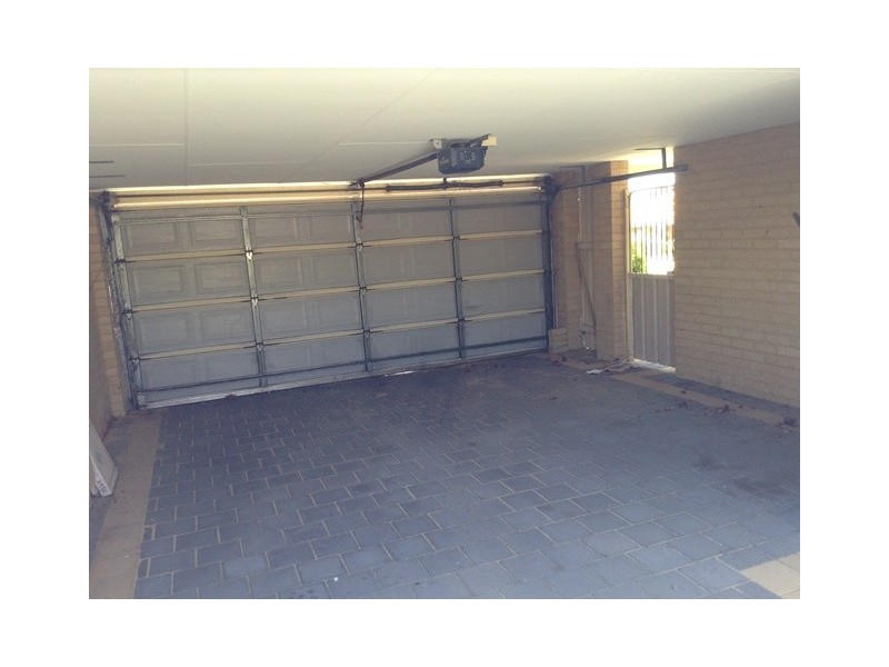 34 Lithgow Drive, Clarkson WA 6030