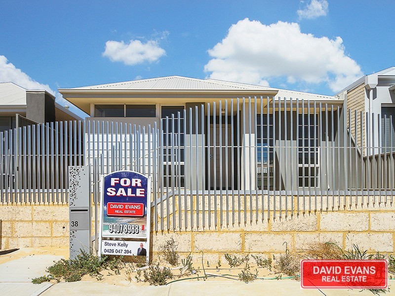 38 Leeward Avenue, Eglinton WA 6034