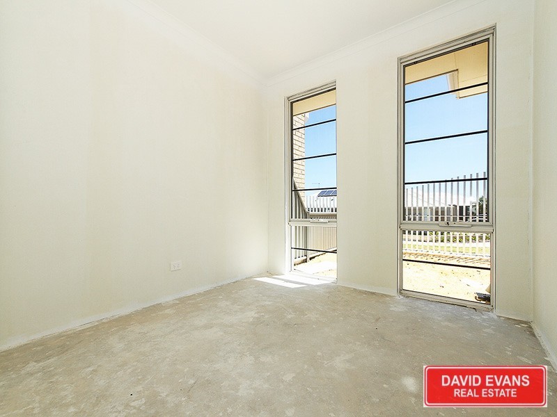 38 Leeward Avenue, Eglinton WA 6034