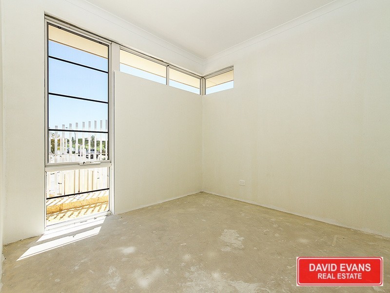 38 Leeward Avenue, Eglinton WA 6034