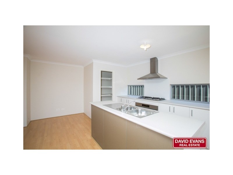 22 Joseph Banks Boulevard, Banksia Grove WA 6031