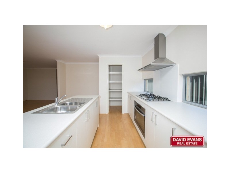 63 Grandis Boulevard, Banksia Grove WA 6031