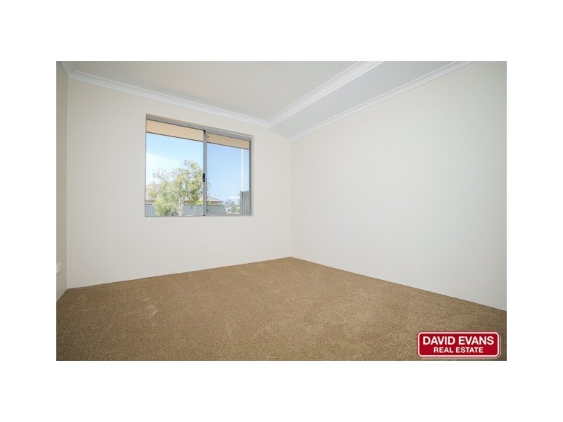 63 Grandis Boulevard, Banksia Grove WA 6031