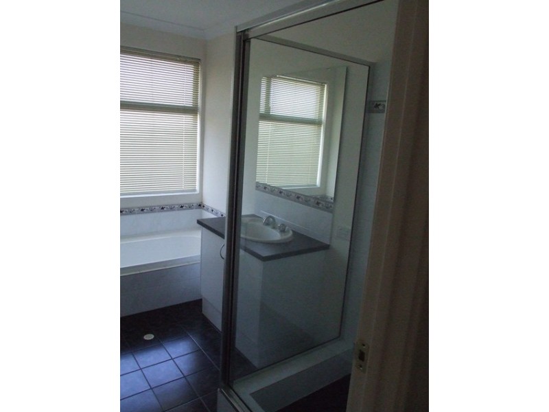 28 Apsley Bend, Tapping WA 6065