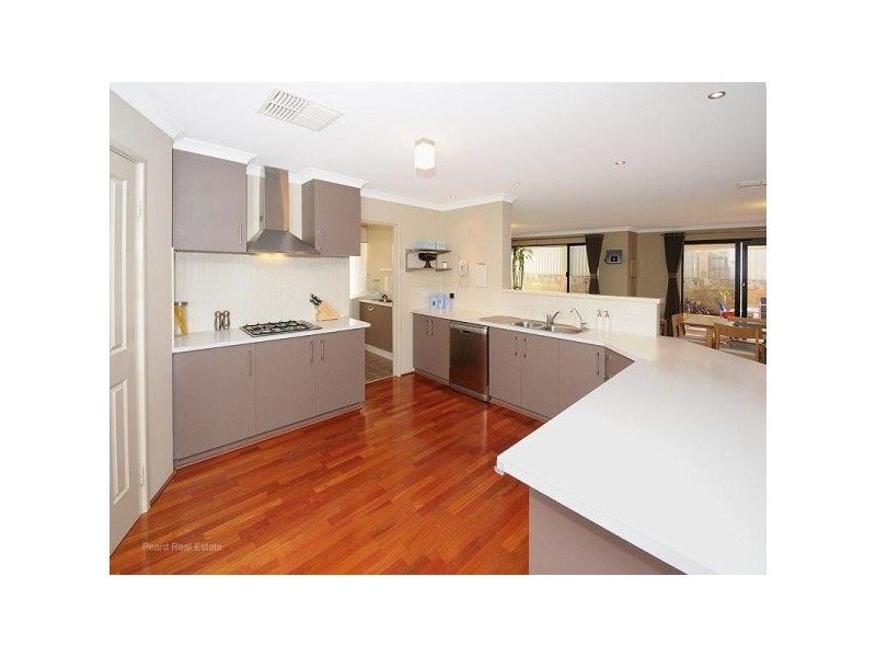 11 Admiralty Road, Jindalee WA 6036