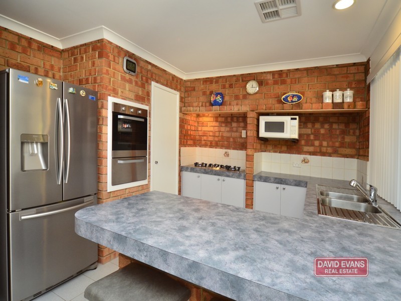 6 Furl Court, Ocean Reef WA 6027