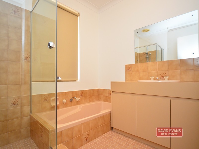 6 Furl Court, Ocean Reef WA 6027