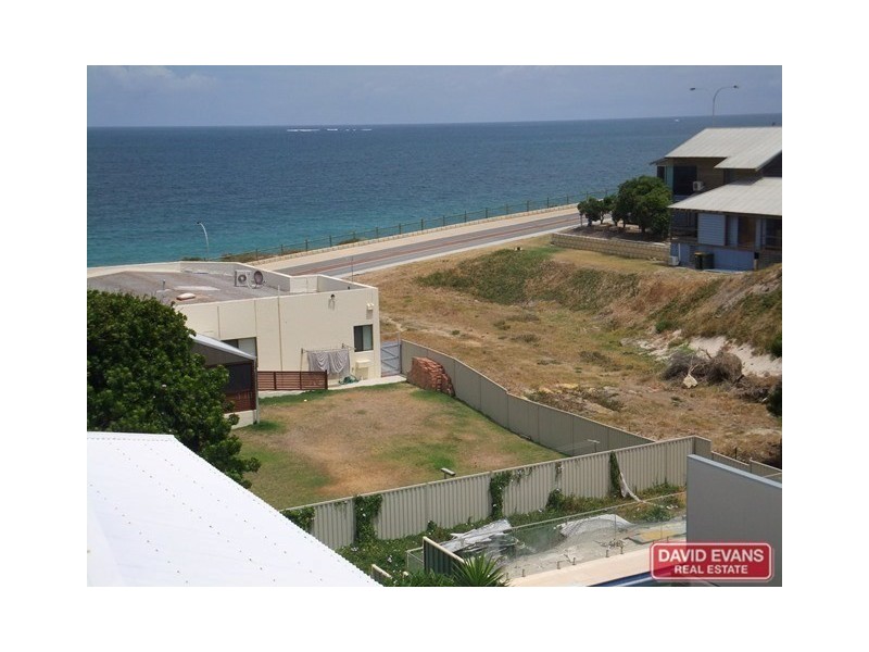 144 Ocean Drive, Quinns Rocks WA 6030