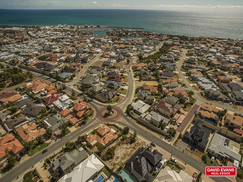116 Rothesay Heights, Mindarie WA 6030