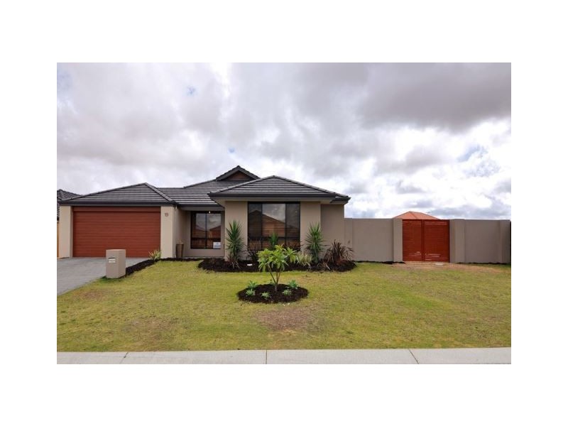 19 Redington Drive, Butler WA 6036