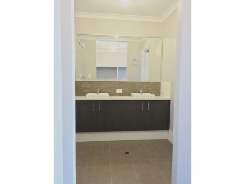 13 Triton Road, Jindalee WA 6036