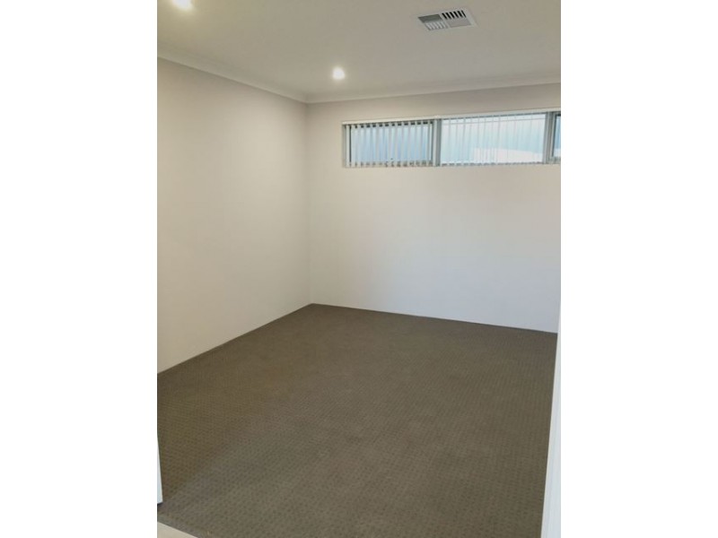 13 Triton Road, Jindalee WA 6036