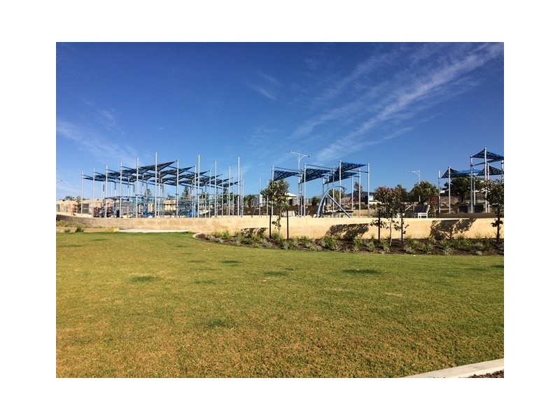 13 Triton Road, Jindalee WA 6036