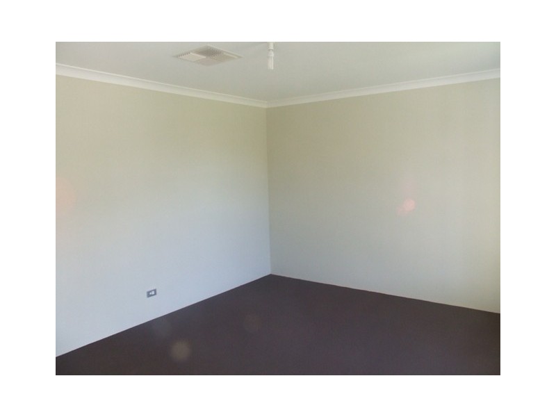 43 Huntly Ave, Butler WA 6036