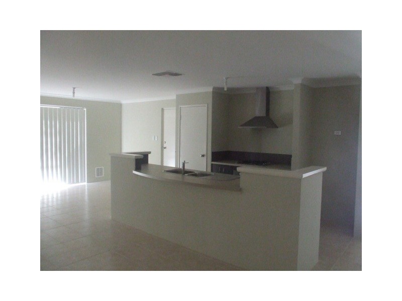 43 Huntly Ave, Butler WA 6036