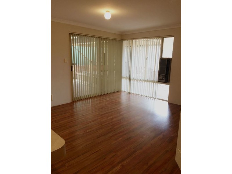 16 Goyder Elbow, Merriwa WA 6030