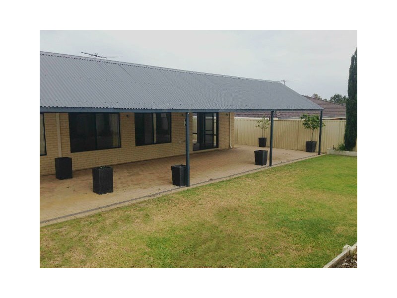 27 Waldburg Drive, Tapping WA 6065