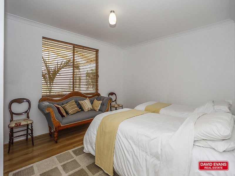 34 Christian Circle, Quinns Rocks WA 6030
