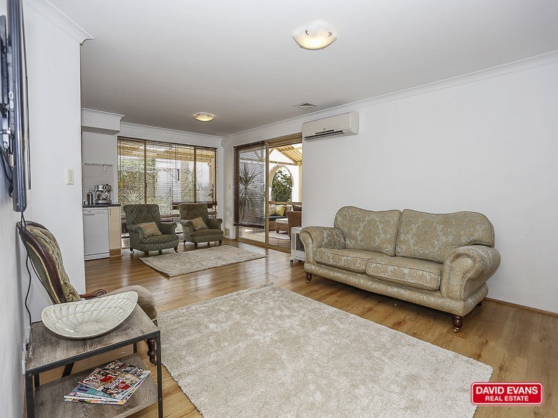34 Christian Circle, Quinns Rocks WA 6030