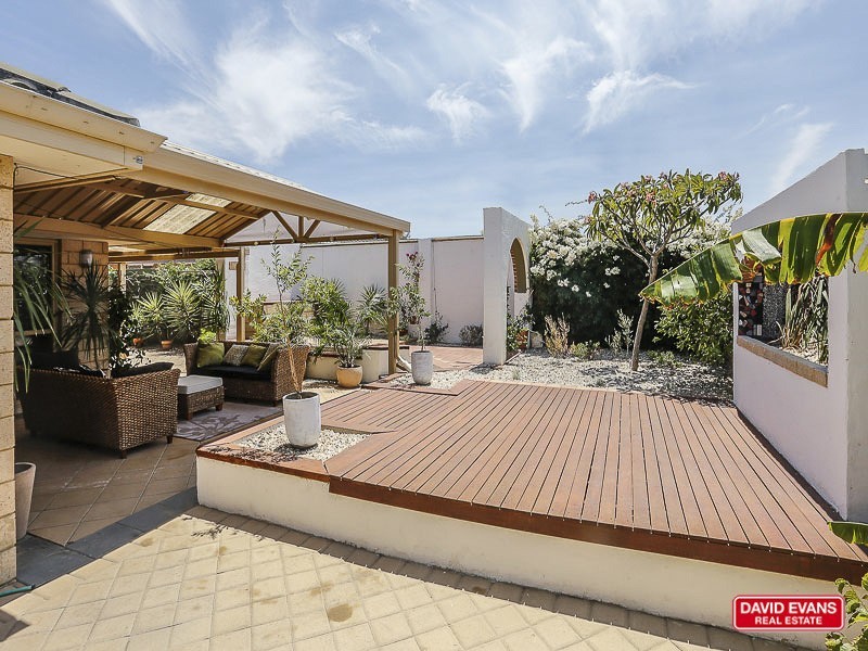 34 Christian Circle, Quinns Rocks WA 6030