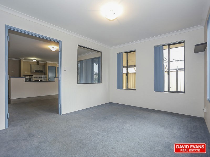 12 Oakpark Green, Clarkson WA 6030