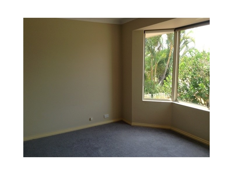 61 Viridian Drive, Banksia Grove WA 6031