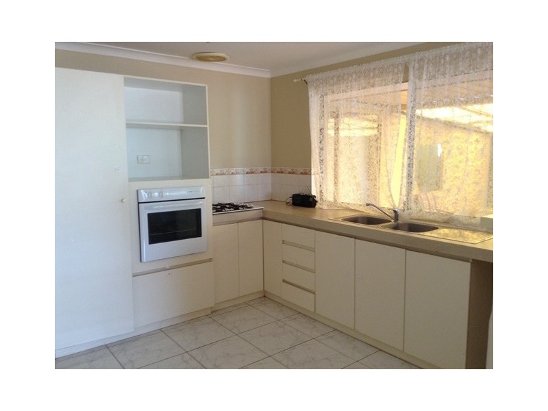 61 Viridian Drive, Banksia Grove WA 6031