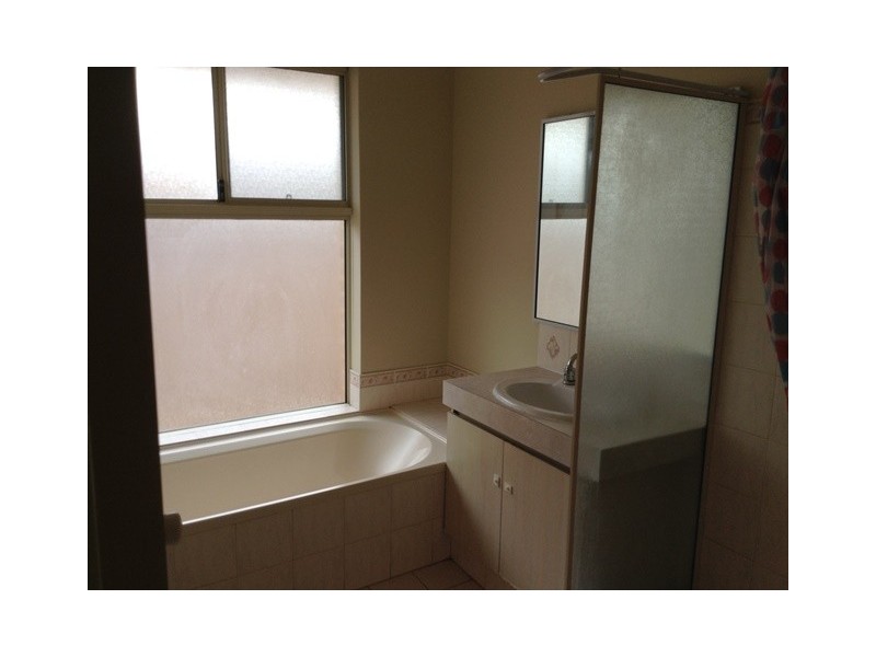 61 Viridian Drive, Banksia Grove WA 6031